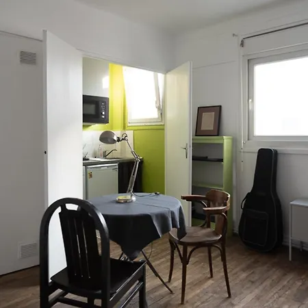 Cozy 23 M Studio Near Butte Montmartre